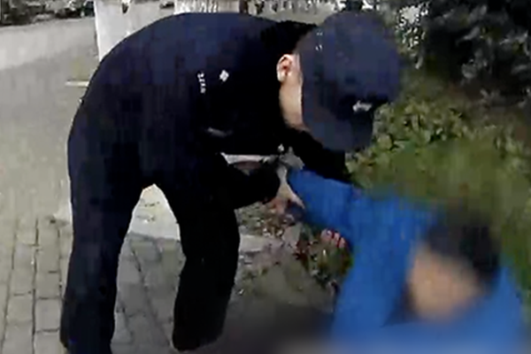 《許我耀眼》在線觀看完整版高清