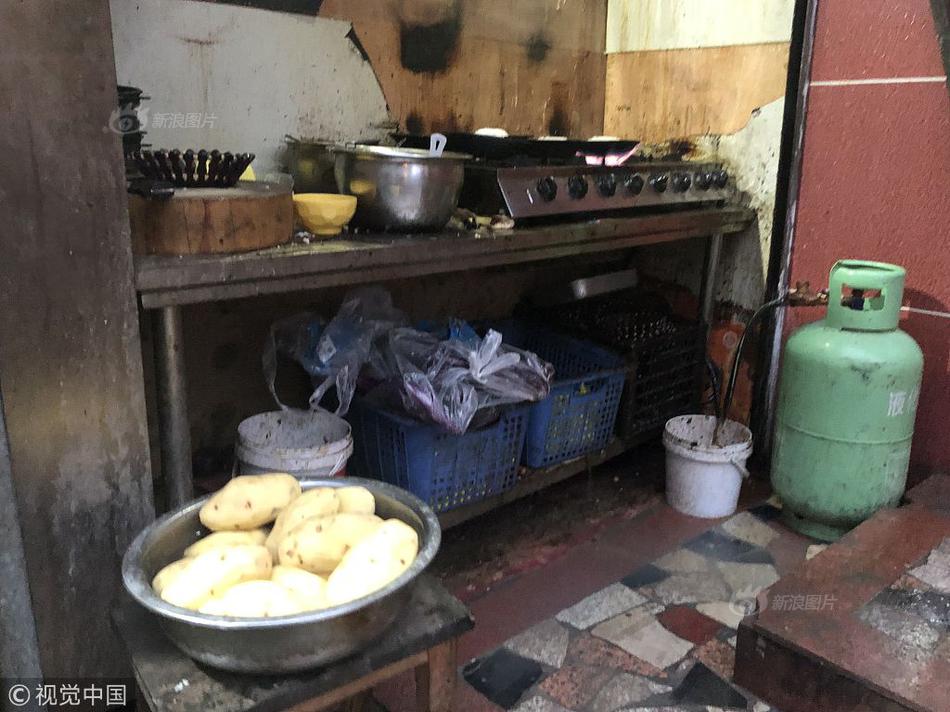 在男友宿舍被舍友認成自己女友怎么