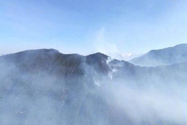 大學校園pop文1對1推薦