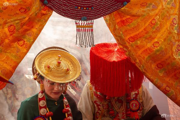 攻略奇怪的世界(總受np)(h)