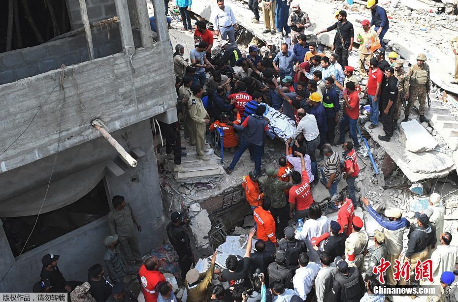 愛上室友by泥銷白骨免費閱讀