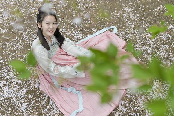 折枝by時煙許漠生完整版