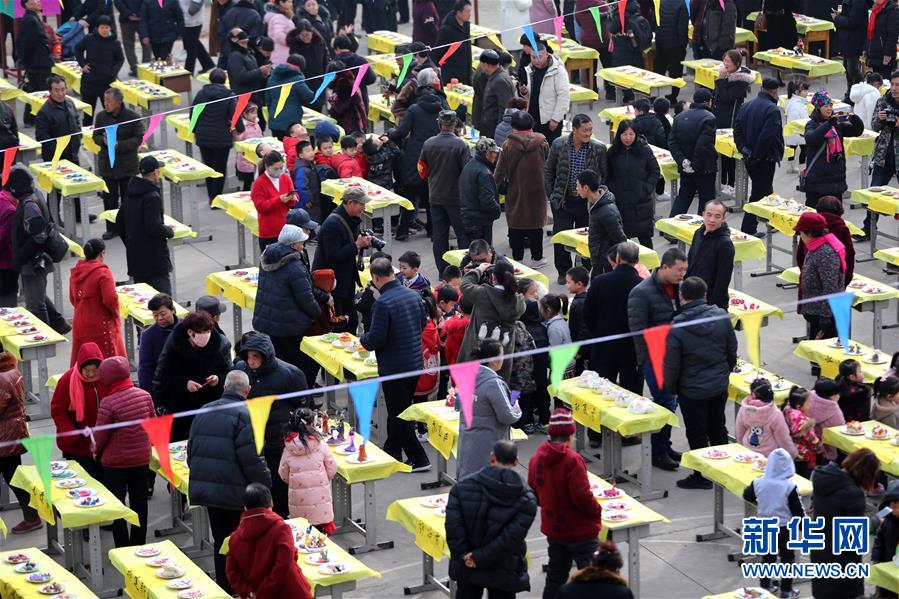 一顆蘋(píng)果by孟還長(zhǎng)佩文學(xué)