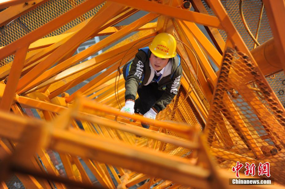 1女VN男的古言雄競