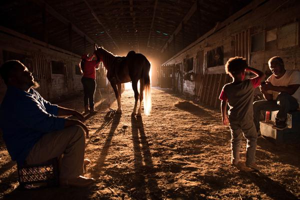 穿越女兒國幸福生活txt